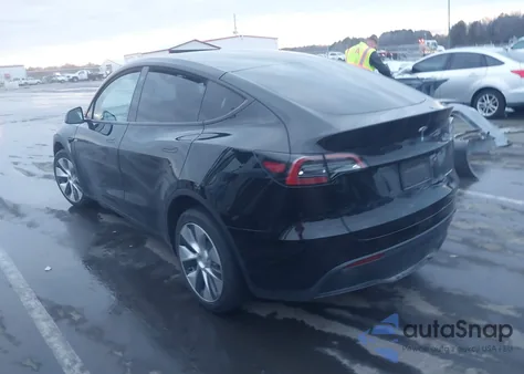 2022 Tesla Model Y Long Range Dual Motor All-Wheel Drive from USA, damaged, VIN 7SAYGDEE4NF441443
